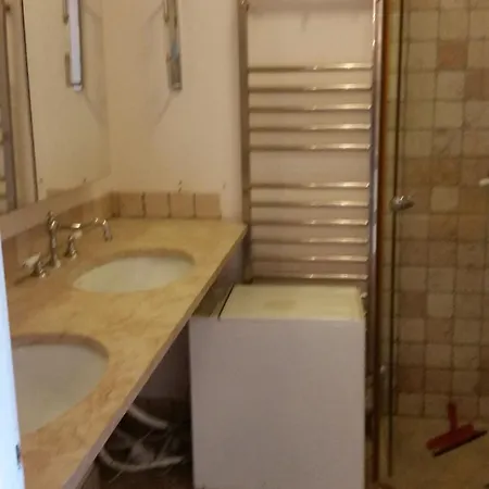 Casa 712